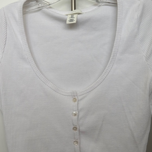 H&M Cropped Ribbed Tee - Picture 5 of 9